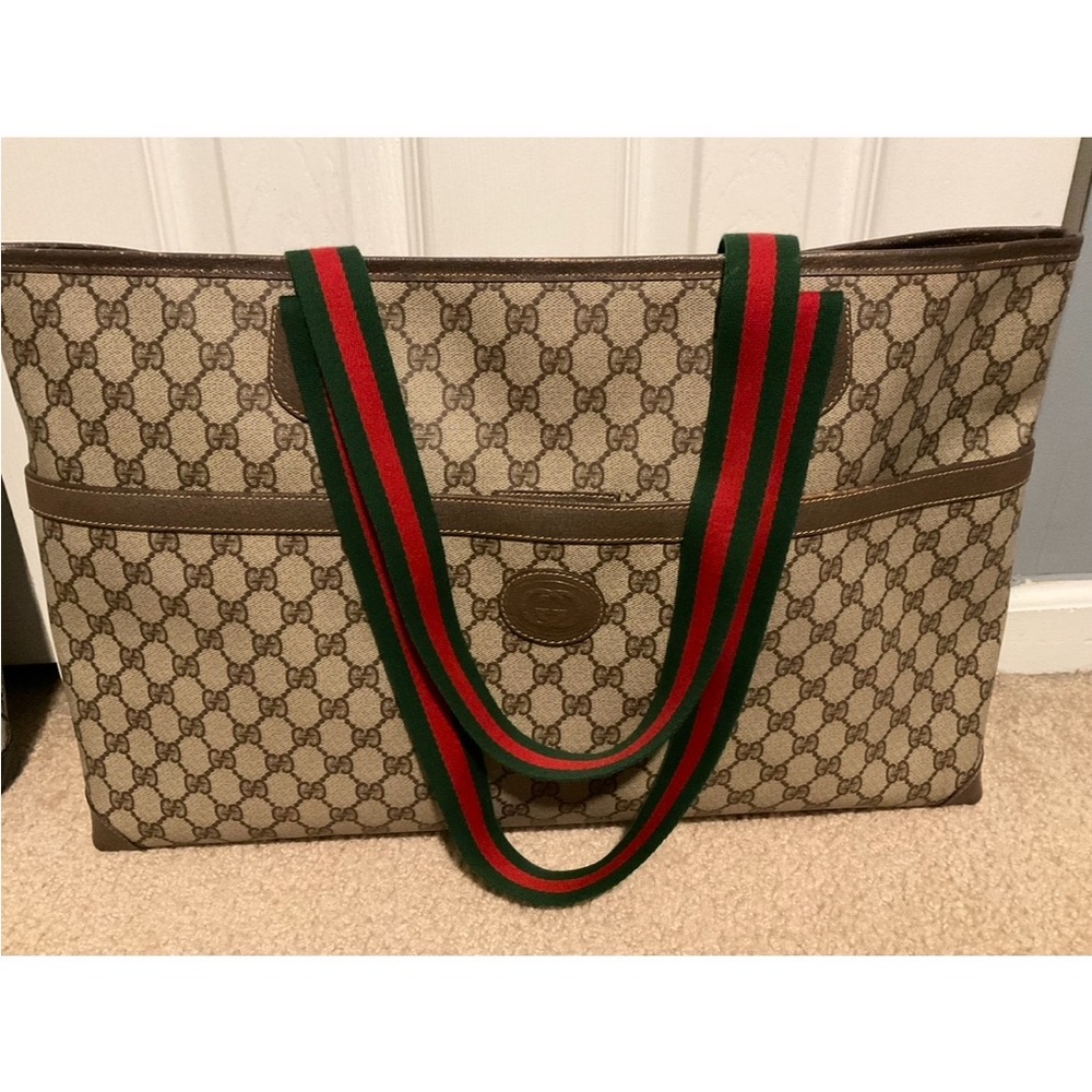 Vintage Gucci Signature East West Tote. 21 length by 12 height by 5 deep